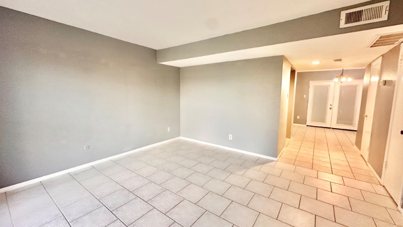 Building Photo - 4205 Benard Ct