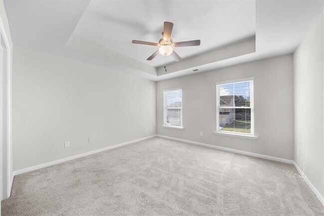 Building Photo - 210 Vickery Ln