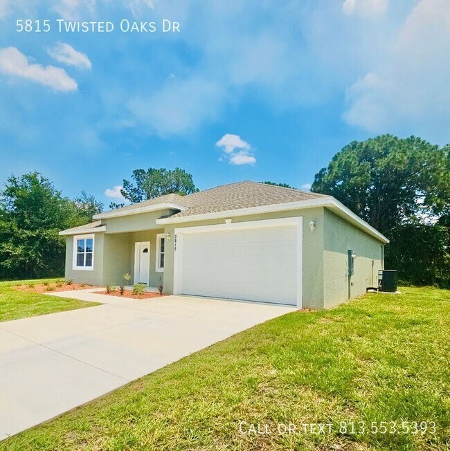 Building Photo - 5815 Twisted Oaks Dr
