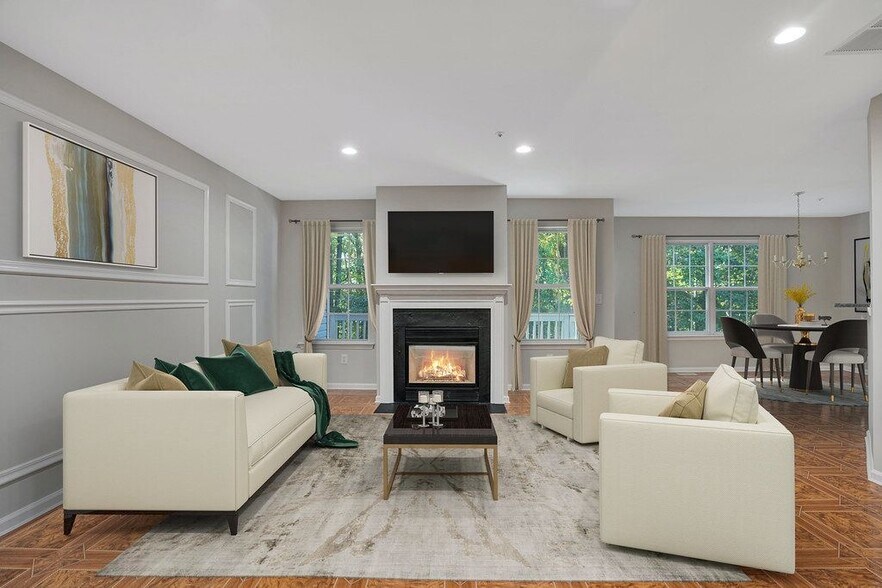 Living room - 3804 Scenic Ct