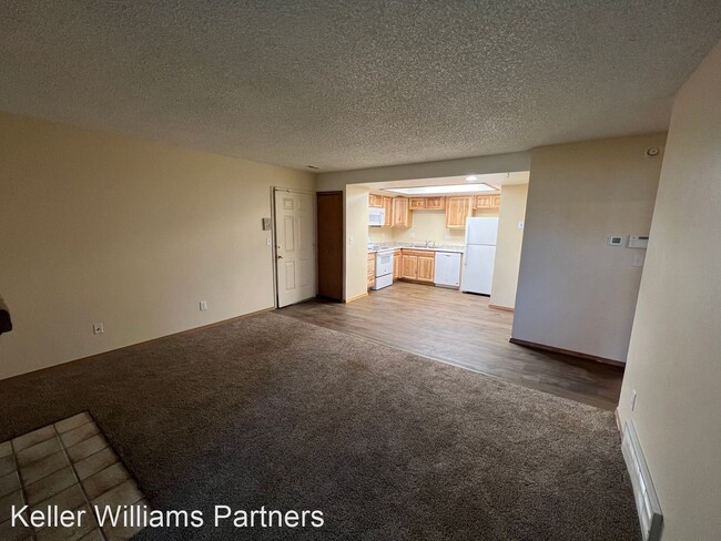 Building Photo - 2 br, 1 bath House - 1202 Firefly Cir