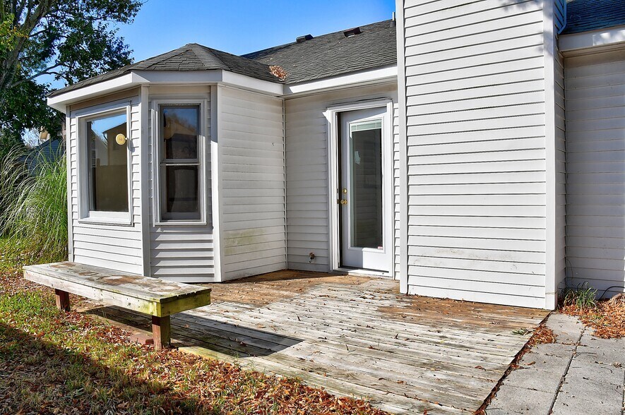 Building Photo - 2204 Spring Run Ct