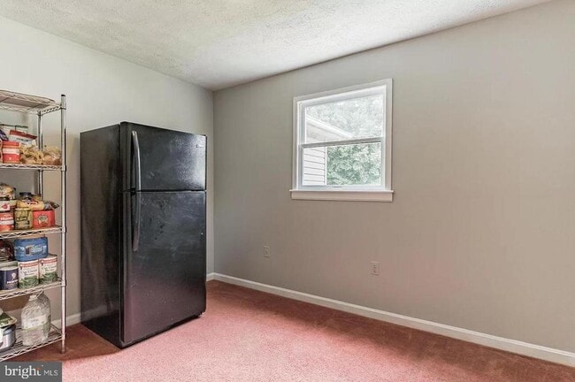 Building Photo - 38426 Laurel Ridge Ct