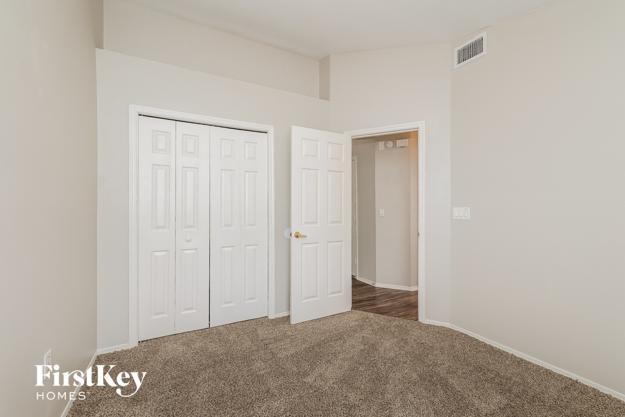 Building Photo - 40 St Kitts Cir