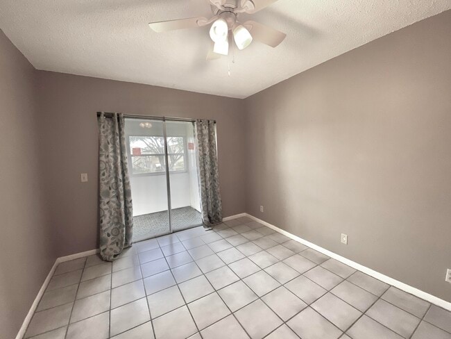 Building Photo - 57 Dorchester E
