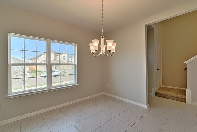 Building Photo - 6601 Loretta White Ln
