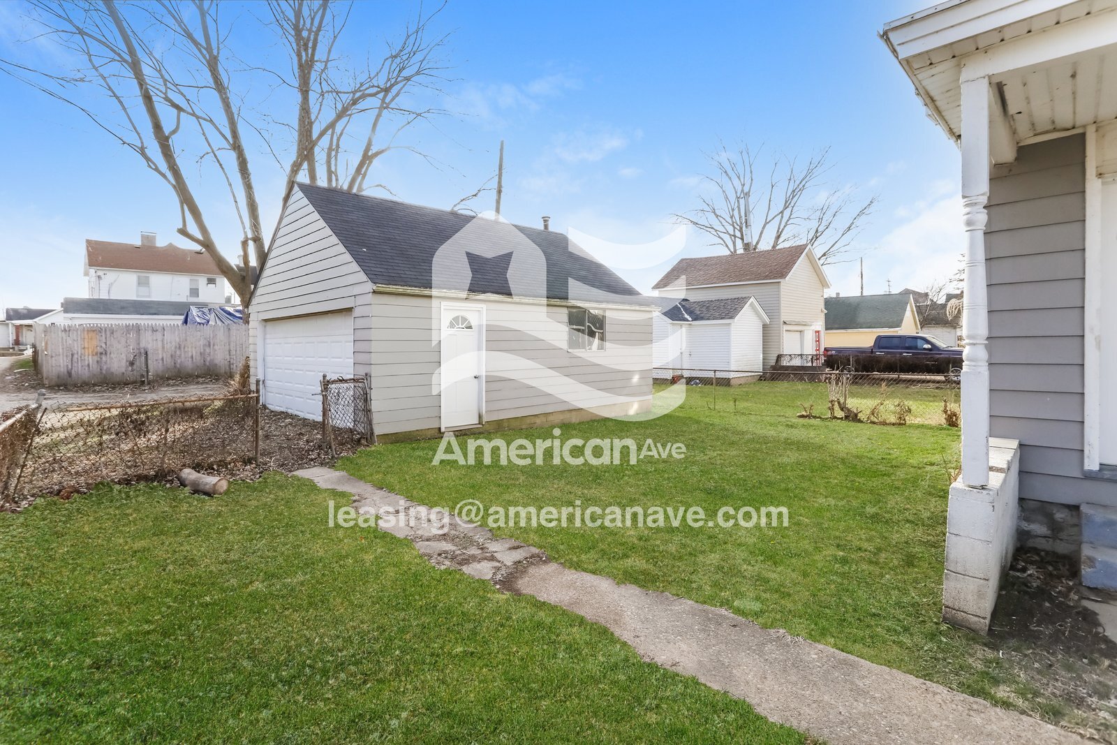 Building Photo - 653 Fairview Ave