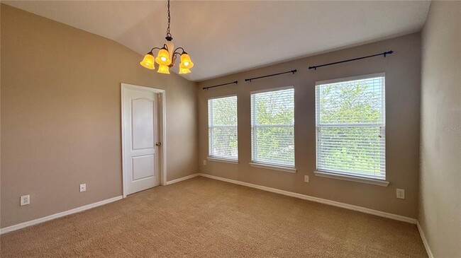 Building Photo - 2045 Estancia Cir