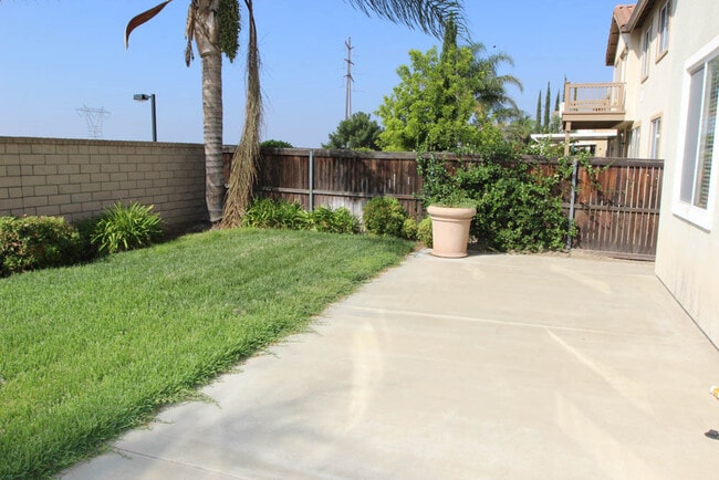 Building Photo - Coming Soon! 5/3 Rancho Cucamonga estate f...