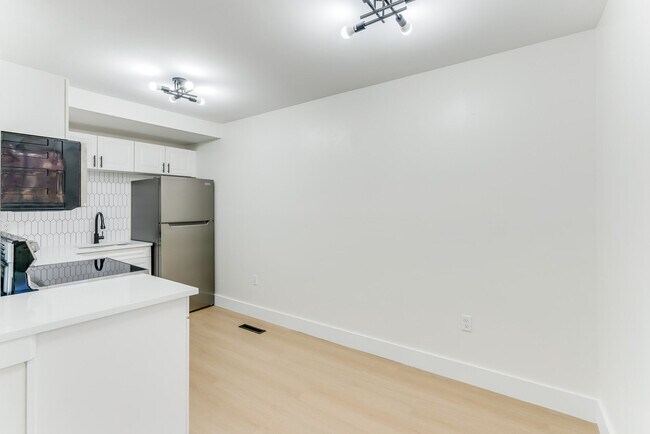 Interior Photo - Indian Oaks Townhomes