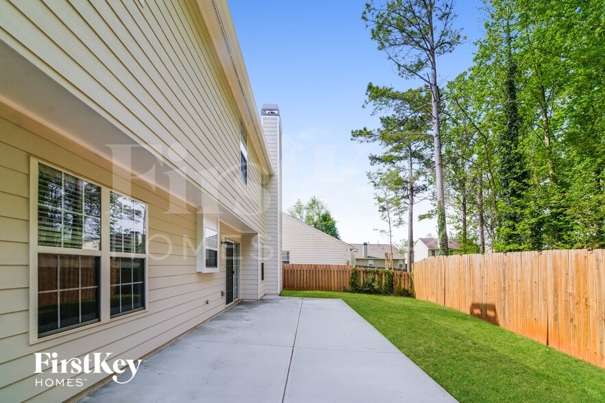 Building Photo - 3717 Southwick Dr NW