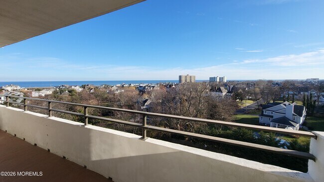 Building Photo - 1 Channel Dr