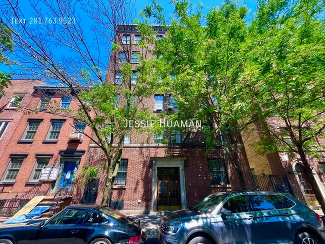 Primary Photo - 207-209 West 11th Street -4AB