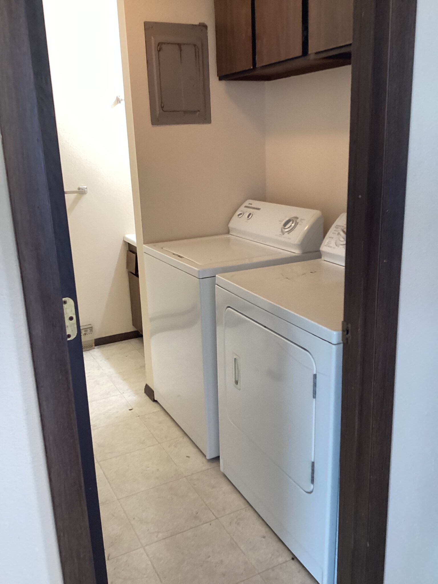 Building Photo - 1602 Hudson St