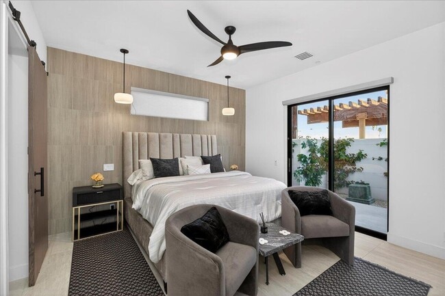 Building Photo - 51116 Avenida Mendoza