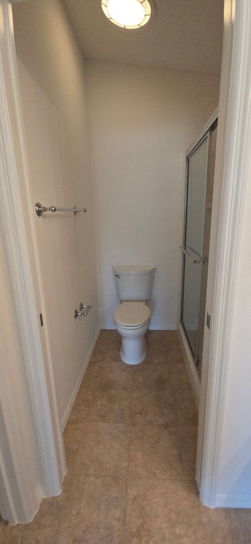 Building Photo - Welcome to Your New Home in the Village of Sabal Chase!