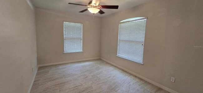 Building Photo - 113 Teak Rd