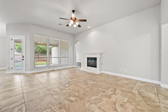 Building Photo - 645 Clear Springs Hollow