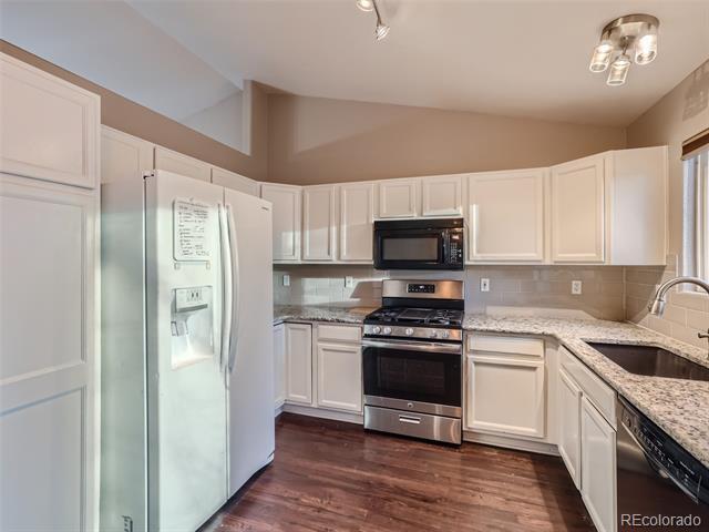 Building Photo - 763 Ridgebury Pl