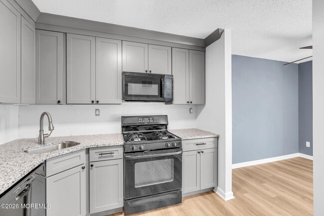 Building Photo - 106 Frontier Way