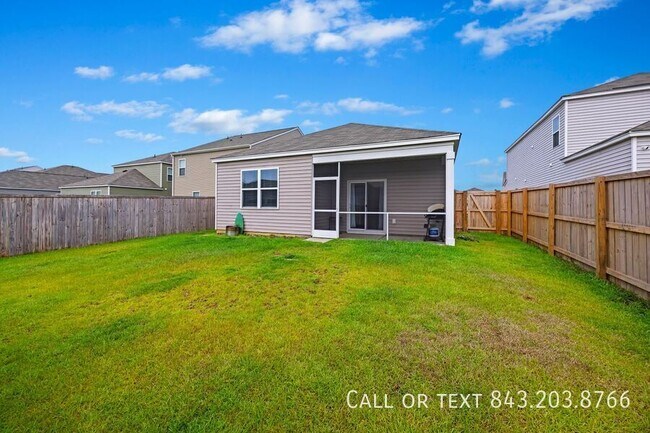 Building Photo - 103 Green Passage Ln