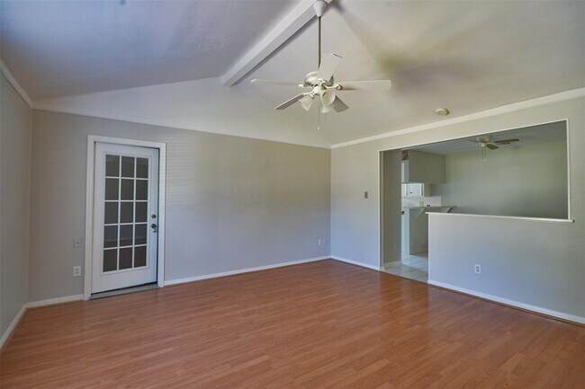 Building Photo - 3938 Forest Bluff Dr