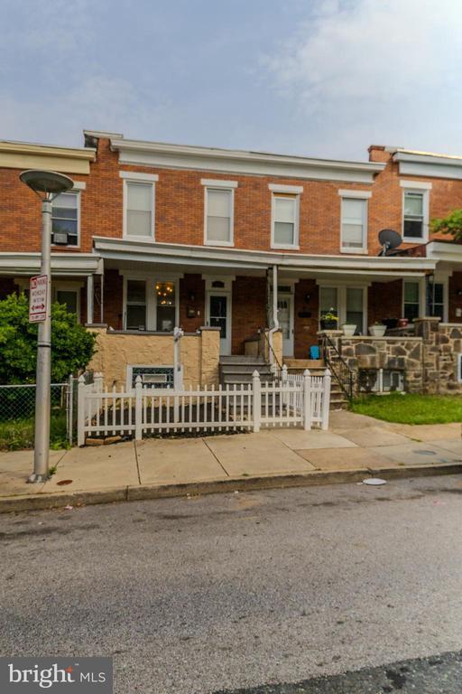 Building Photo - 141 N Monastery Ave