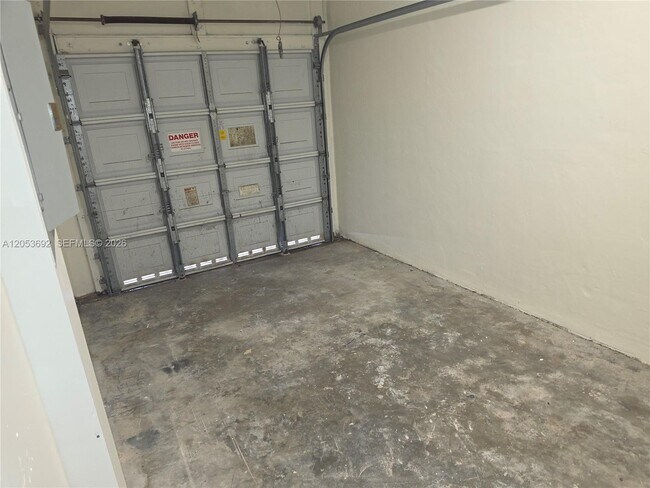 Building Photo - 14241 SW 151st Ave