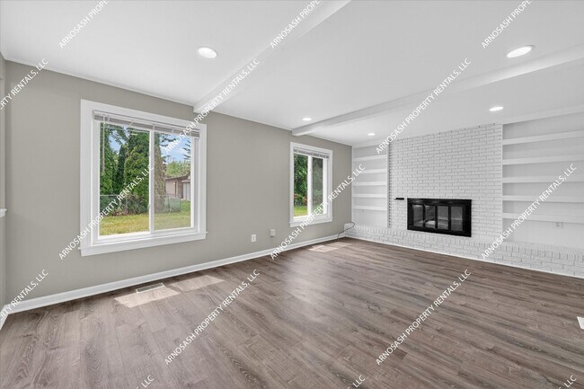 Building Photo - Rare Rental Opportunity in Southfield — Fully Renovated 4-Bedroom Brick Colonial!
