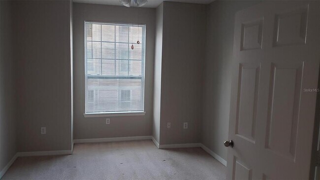 Building Photo - 2000 Erving Cir