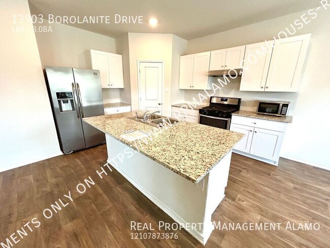 Building Photo - **MOVE-IN SPECIAL** Available Now! 4 Bedro...