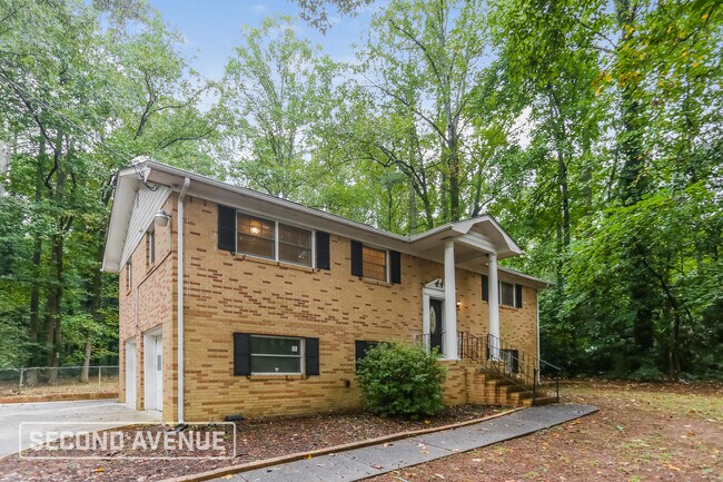 Building Photo - 3053 Jodeco Dr