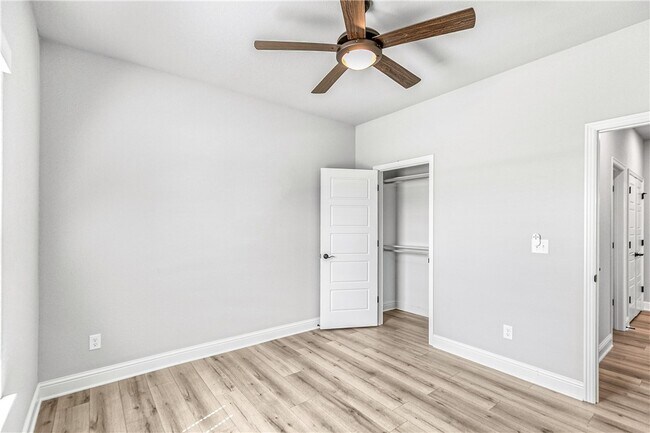 Building Photo - 2308 John W Montgomery Cir