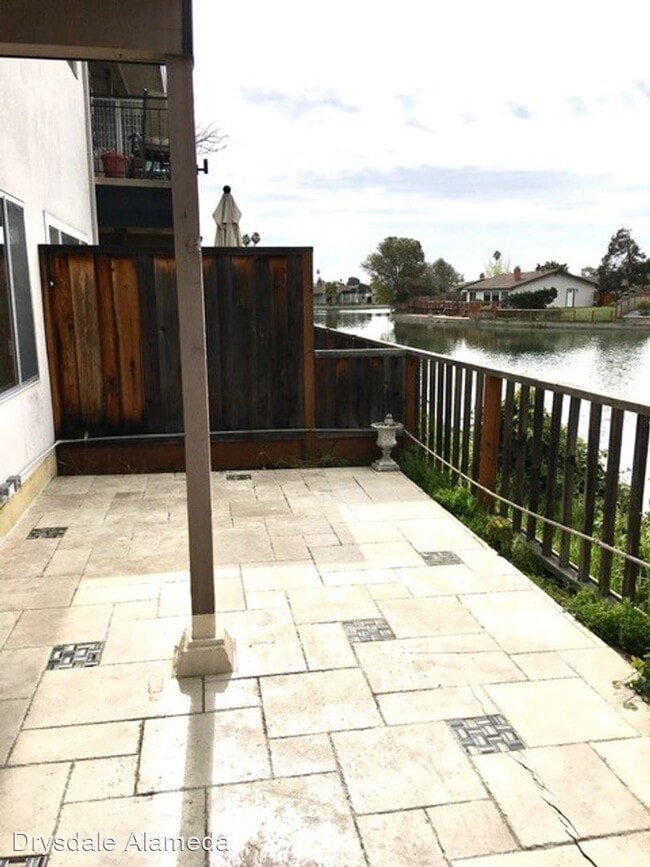 Building Photo - 1170 9th St