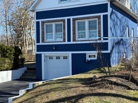 Building Photo - 143 Beaver Dr