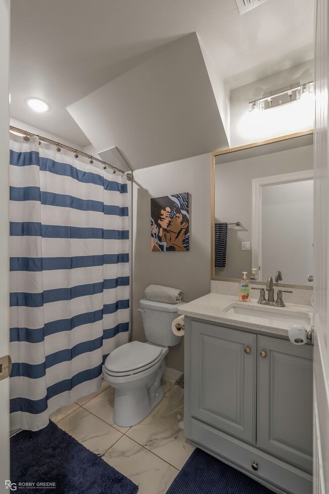 Building Photo - Modern 4BR Home w/ Bonus Room in Dogwood South