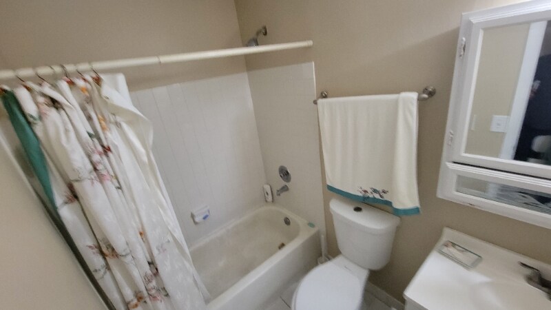 Building Photo - 4704 SW 136th Pl