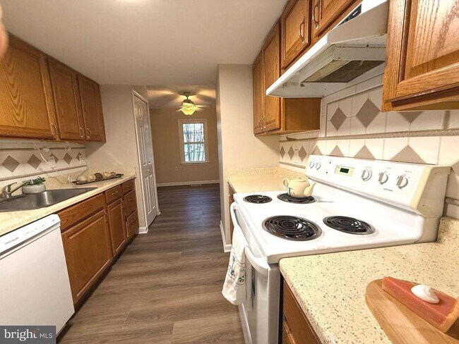 Building Photo - 11382 Cromwell Ct