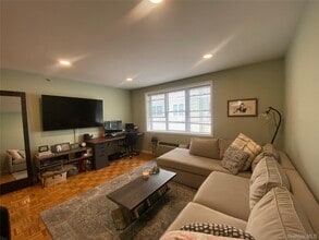 Building Photo - 342 Westchester Ave