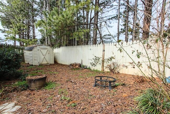 Building Photo - 2745 Highland Ridge NW