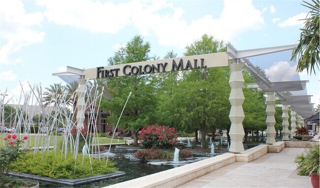 Building Photo - 2910 Grants Lake Blvd