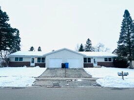 Building Photo - 501 Knightsbridge Rd