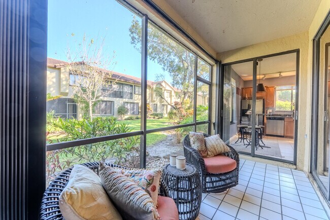 Building Photo - 10527 NW 10th St