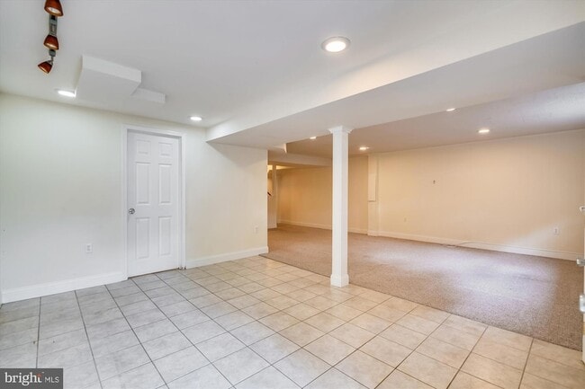Building Photo - 11200 Powder Horn Dr