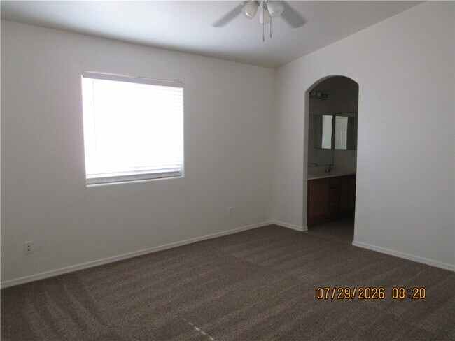 Building Photo - 2803 Wallapai Ave