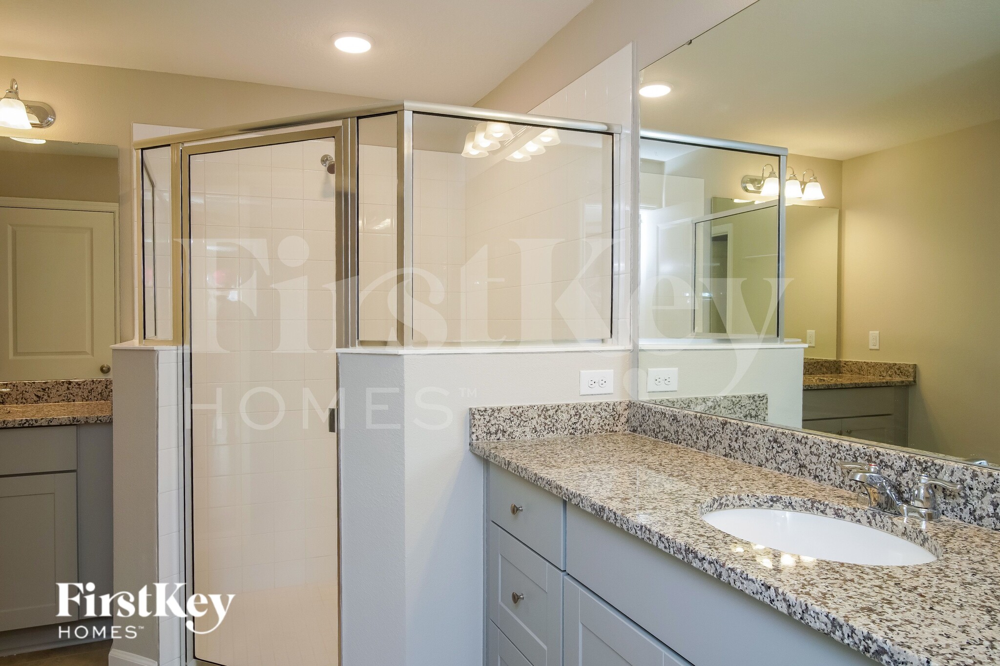 Building Photo - 651 Lindbergh Wy