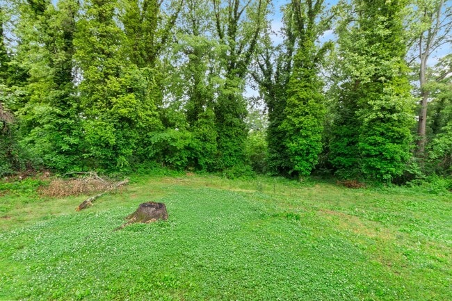 Building Photo - West Side - Close to Atlanta Belt Line - $...