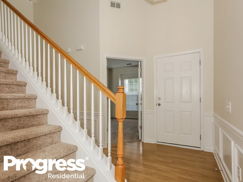 Building Photo - 10911 Claude Freeman Dr