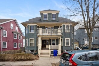 Building Photo - 16 Penhallow St