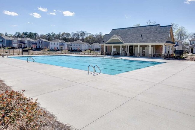 Building Photo - 160 Golden Eagle Pkwy